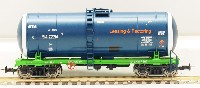 Eurotrain: 4-осная цистерна бензин-нефть модель 15-740 (с 1995 г.) (арт.012)
